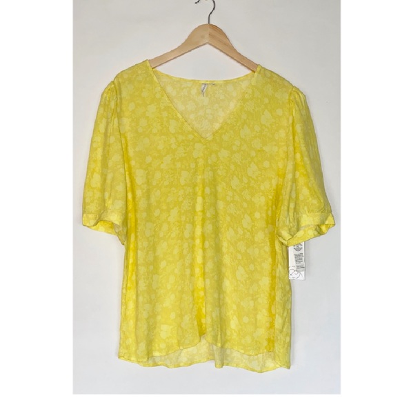 Treasure & Bond Floral Vintage Inspired Blouse - Picture 3 of 8